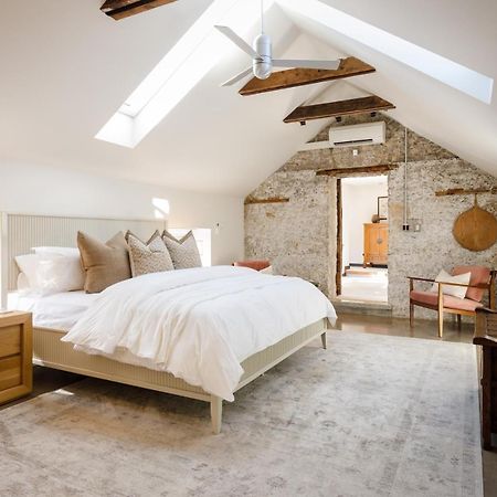 Kat Florence Hotels Elora Kültér fotó